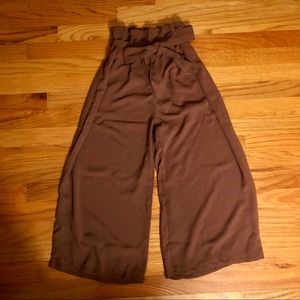 Trendy Mauve Cropped Pants